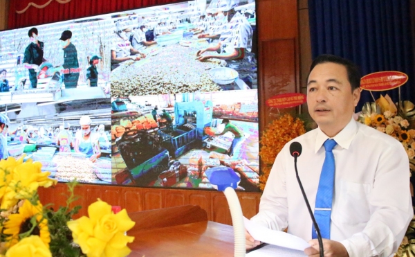 Huyện Phú Riềng họp mặt kỷ niệm 8 năm thành lập huyện.