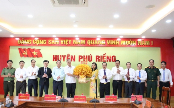 HUYỆN PHÚ RIỀNG ĐANG KHOÁC LÊN MÌNH TẤM ÁO MỚI