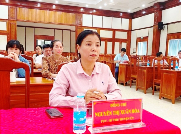 HUYỆN PHÚ RIỀNG THAM DỰ HỘI NGHỊ TRỰC TUYẾN BÁO CÁO VIÊN CẤP TỈNH THÁNG 04/2023