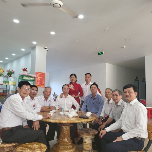 RẤT PHẤN KHỞI VÀ VUI MỪNG TRƯỚC SỰ ĐỔI THAY CỦA NGÀNH GIÁO DỤC HUYỆN PHÚ RIỀNG