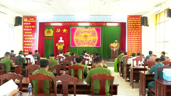 Toàn cảnh hội nghị