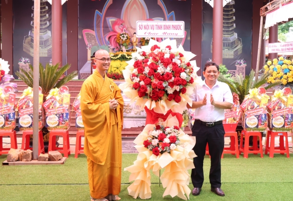 Ban Trị sự Giáo hội Phật giáo huyện Phú Riềng tổ chức Lễ Phật đản tại chùa Thanh Tân.