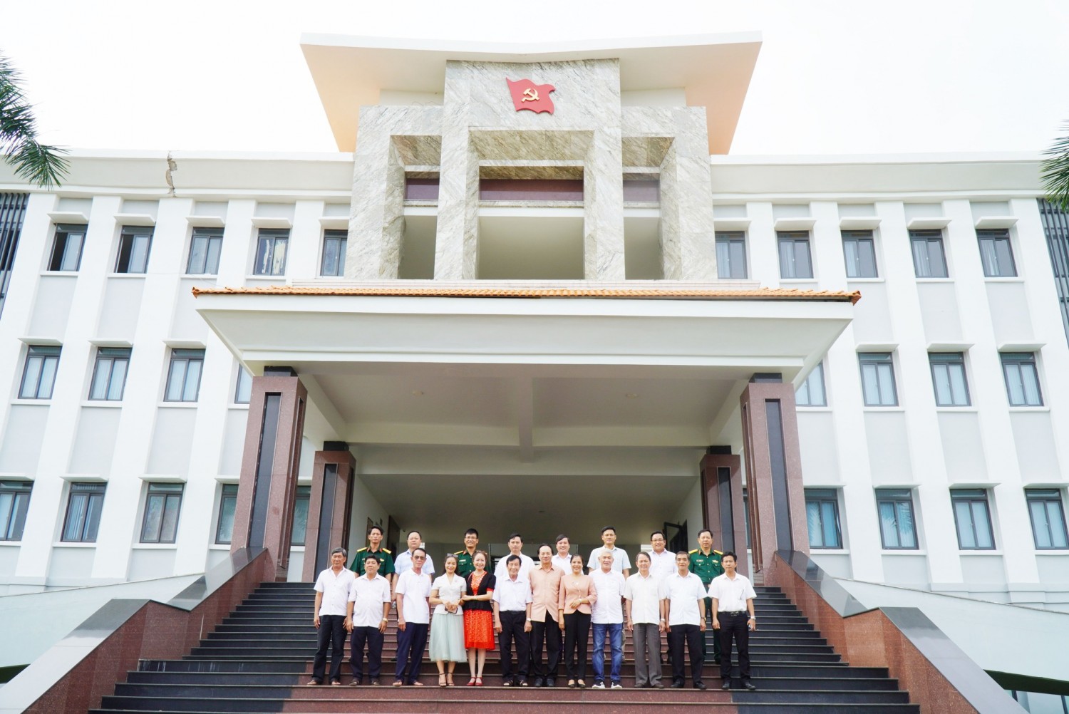 ĐOÀN CÁN BỘ HƯU TRÍ BÌNH DƯƠNG, HỚN QUẢN THĂM HUYỆN PHÚ RIỀNG