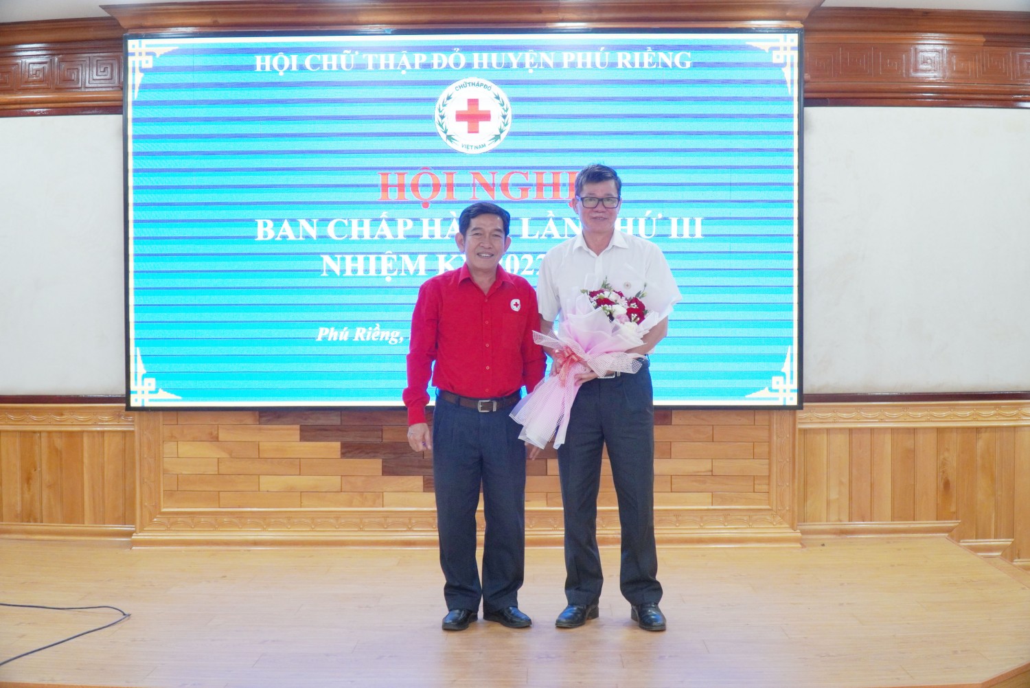 ĐỒNG CHÍ TRƯƠNG VĂN CƯƠNG ĐƯỢC BẦU GIỮ CHỨ CHỦ TỊCH HỘI CHỮ THẬP ĐỎ HUYỆN PHÚ RIỀNG, NHIỆM KỲ 2022-2027