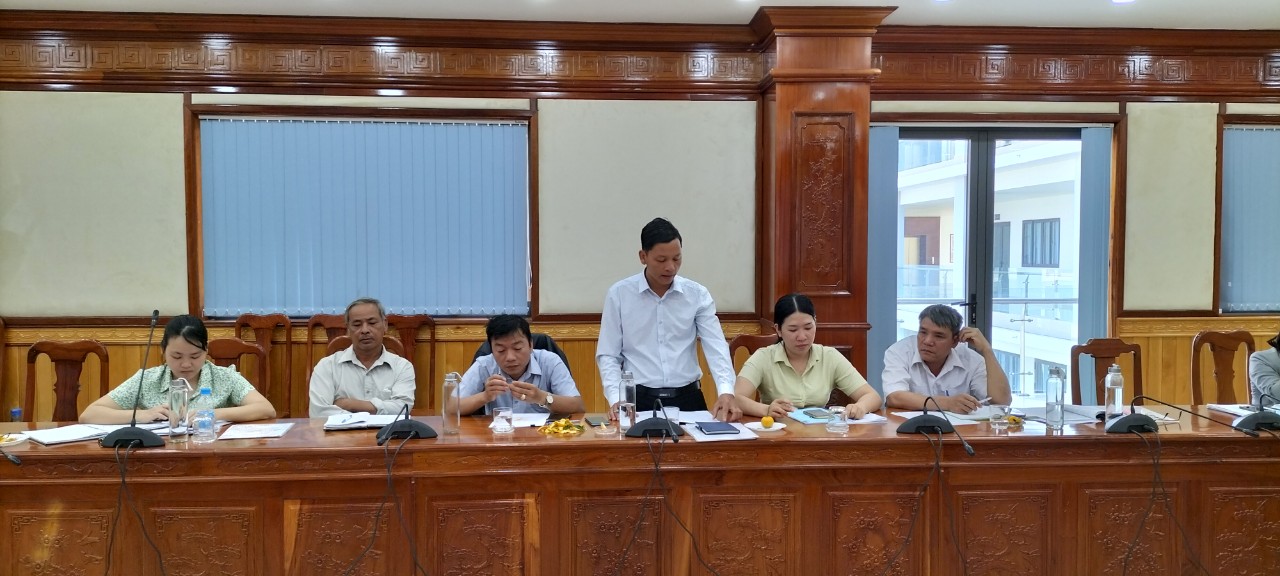 Họp đánh giá, rút kinh nghiệm công tác tổ chức đại hội điểm Hội nông dân xã Bình Tân