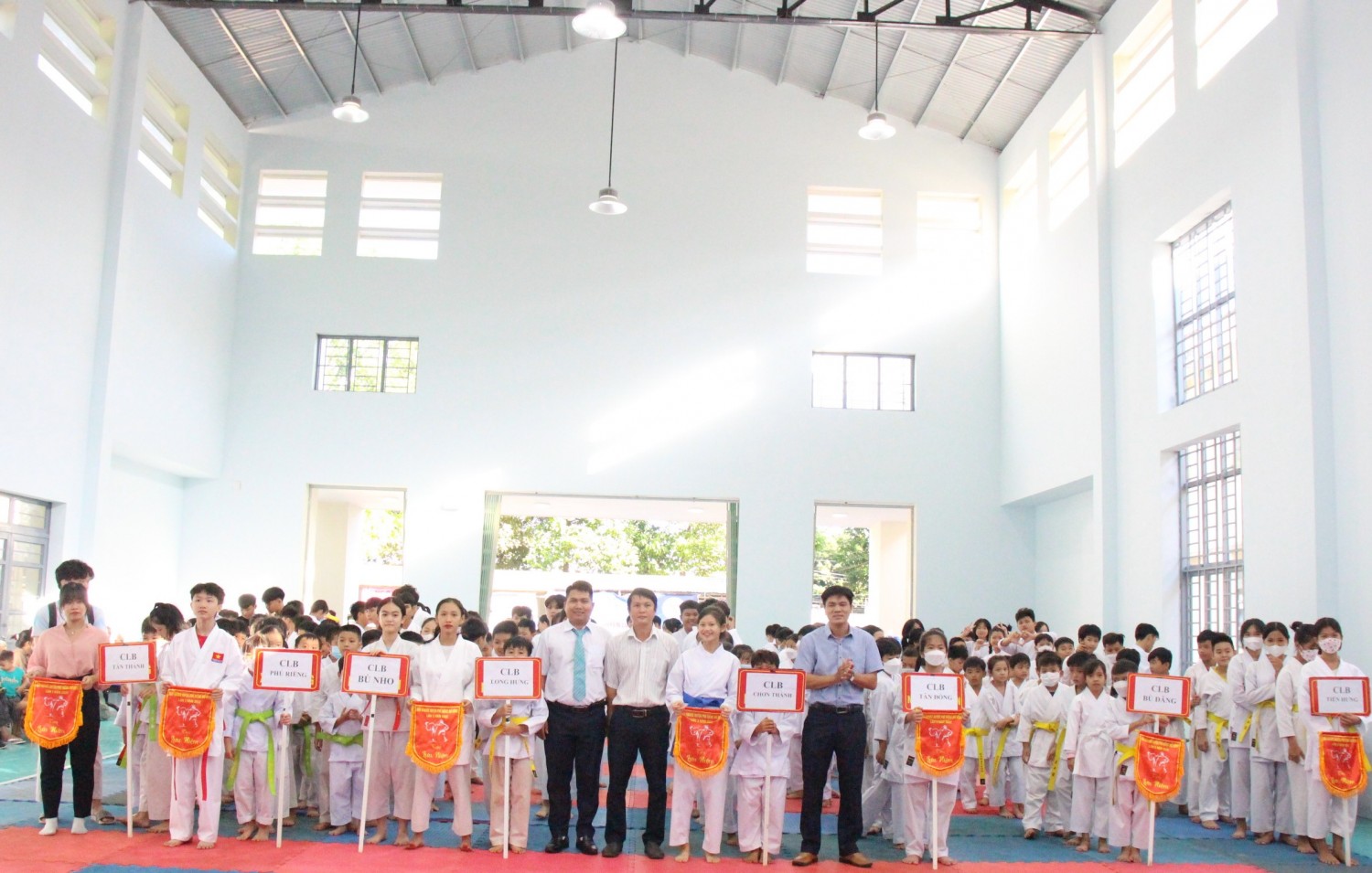 200 VẬN ĐỘNG VIÊN THAM GIA GIẢI KARATE HUYỆN PHÚ RIỀNG MỞ RỘNG NĂM 2022.