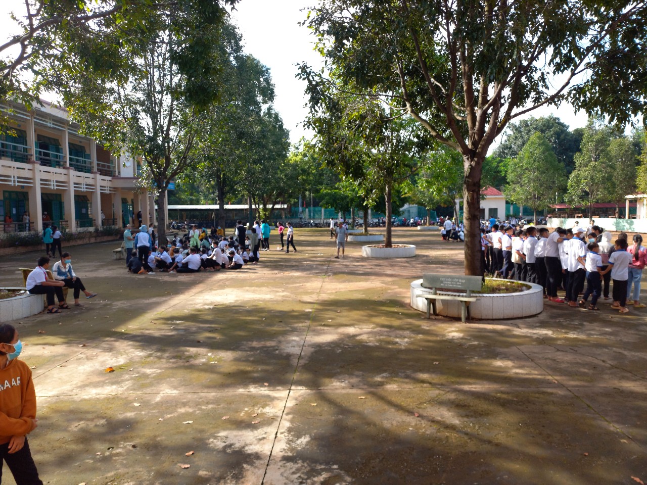 GẦN 20.000 HỌC SINH CỦA CÁC TRƯỜNG TRỰC THUỘC NGÀNH GD&ĐT HUYỆN PHÚ RIỀNG TỰU TRƯỜNG NĂM HỌC MỚI 2022-2023